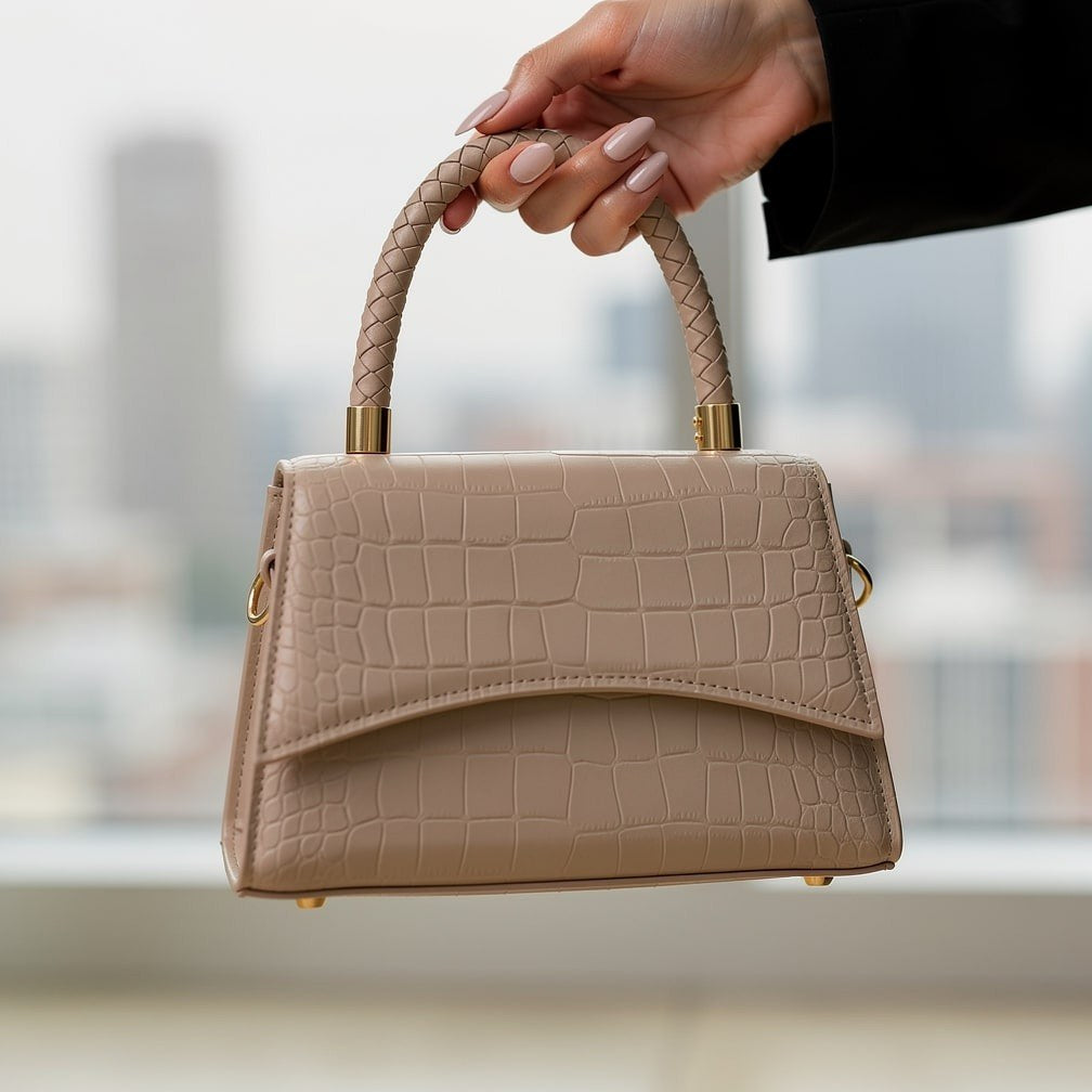 Carmen — Borsa Donna a Mano Stampa Coccodrillo con Manici e Tracolla, Lina Milano