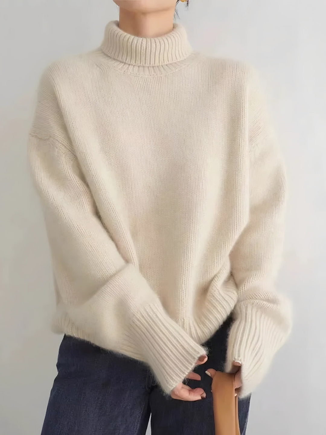 Costanza — Dolcevita Donna Oversize Collo Alto con Spalle Scese, Lina Milano
