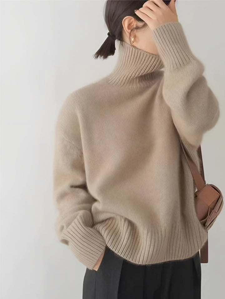 Costanza — Dolcevita Donna Oversize Collo Alto con Spalle Scese, Lina Milano