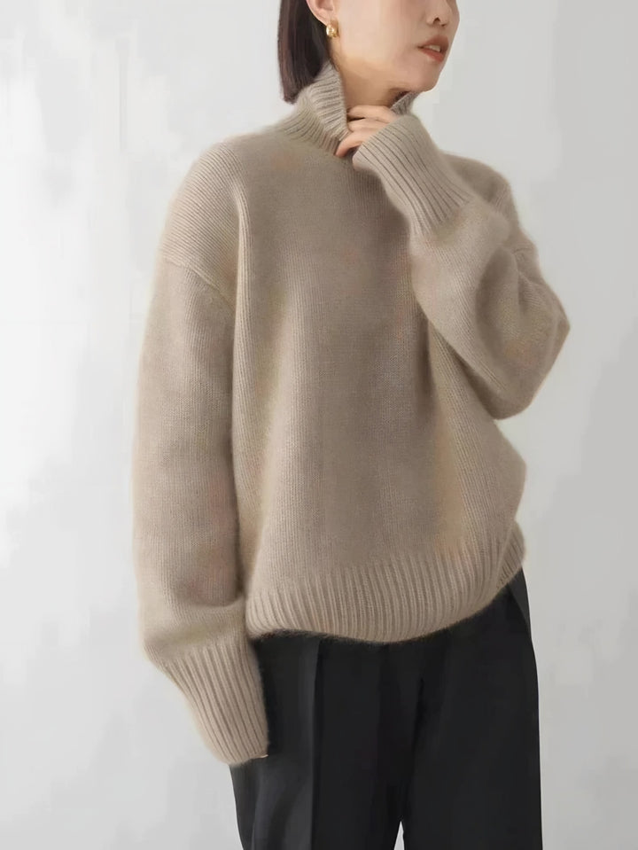 Costanza — Dolcevita Donna Oversize Collo Alto con Spalle Scese, Lina Milano