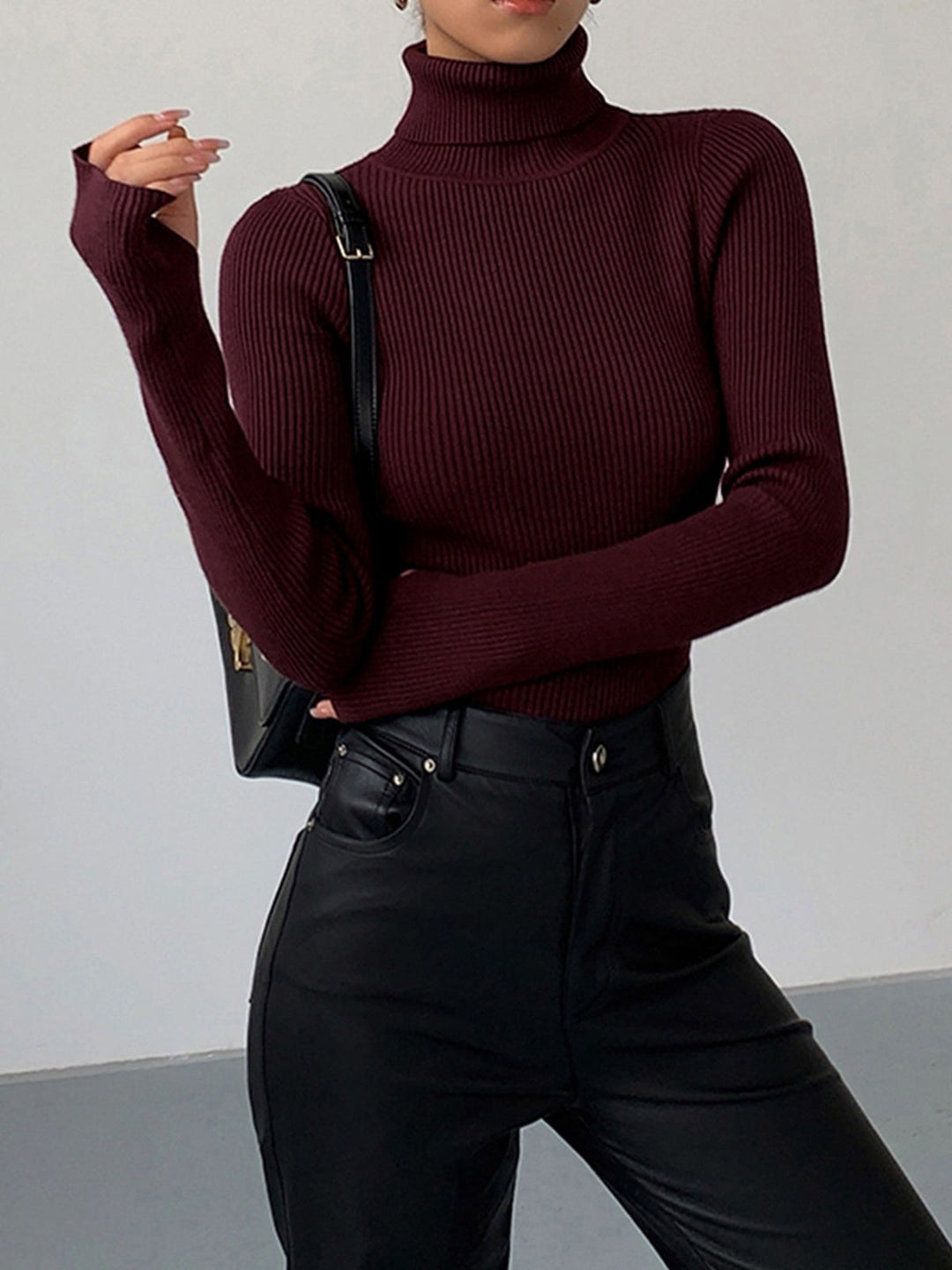 Gloria — Maglioncino Donna a Coste con Collo Alto, Lina Milano
