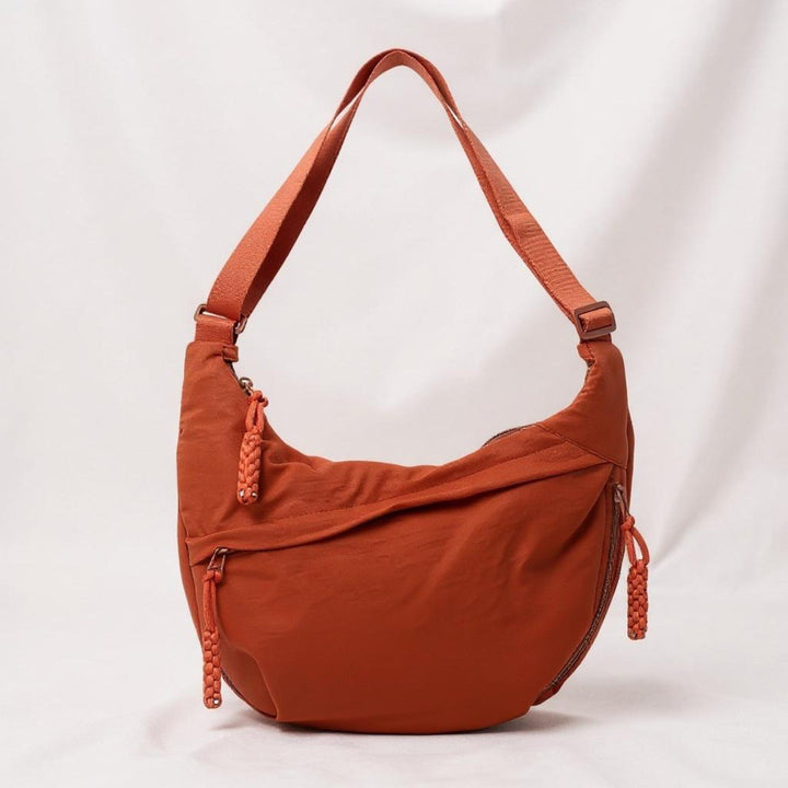 Marina — Borsa Donna a Spalla in Nylon a Mezzaluna con Tasche e Tracolla, Lina Milano